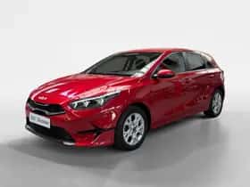 Kia Ceed (2022) thumbnail 2