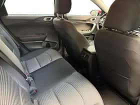 Kia Ceed (2022) thumbnail 17