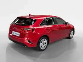 Kia Ceed (2022) thumbnail 3