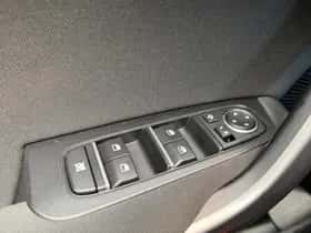 Kia Ceed (2022) thumbnail 22