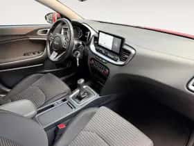 Kia Ceed (2022) thumbnail 9