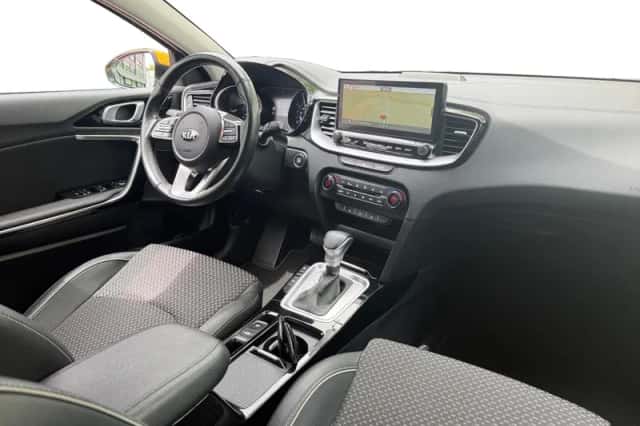 Kia XCeed (2021) thumbnail 15