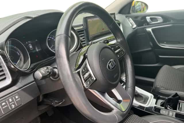 Kia XCeed (2021) thumbnail 18