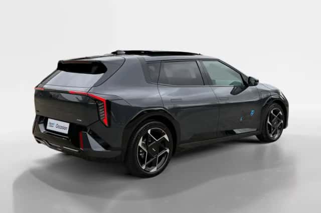 Kia EV4 (2026) thumbnail 5