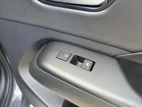 Hyundai Kona (2023) thumbnail 25