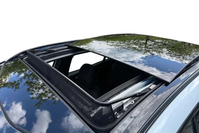 Kia Sportage (2023) thumbnail 17