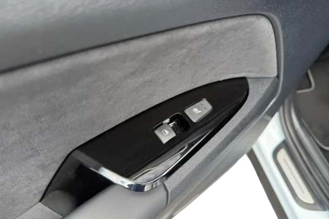 Kia Sportage (2023) thumbnail 18