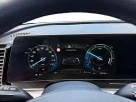 Kia Sportage (2023) thumbnail 25