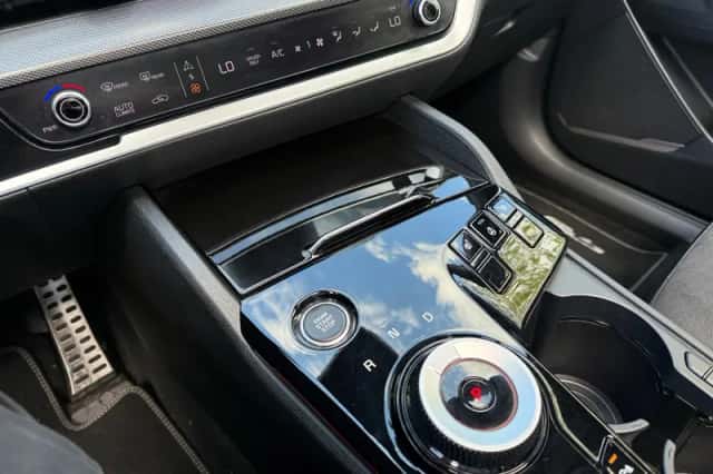 Kia Sportage (2023) thumbnail 32