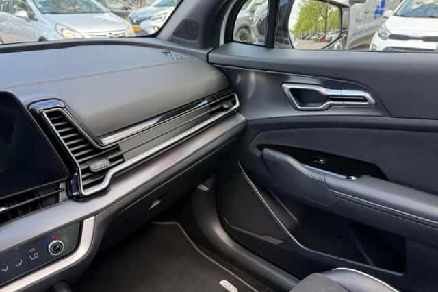 Kia Sportage (2023) thumbnail 36