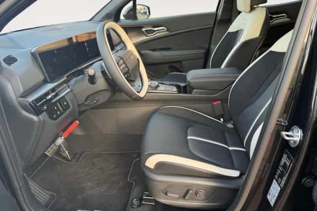Kia Sportage (2026) thumbnail 5