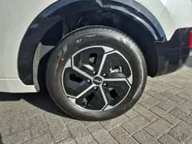 Kia Niro (2026) thumbnail 9