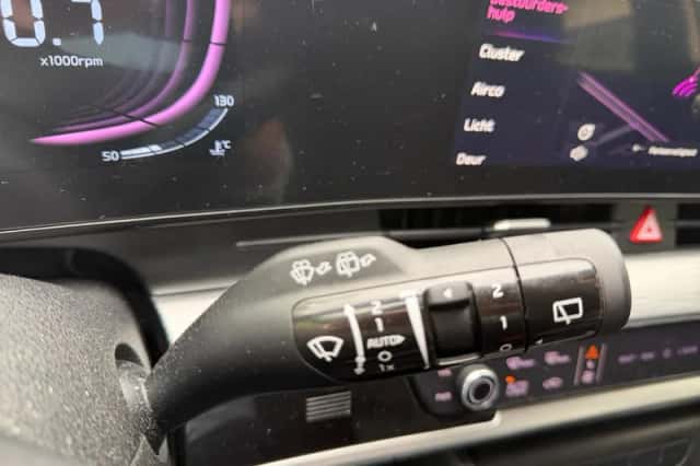 Kia Sportage (2022) thumbnail 11