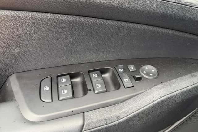 Kia Sportage (2022) thumbnail 19