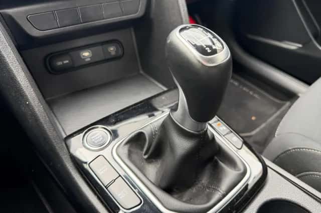 Kia Sportage (2022) thumbnail 24