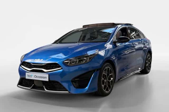 Kia Proceed (2022) thumbnail 2