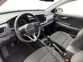 Kia Stonic (2022) thumbnail 11