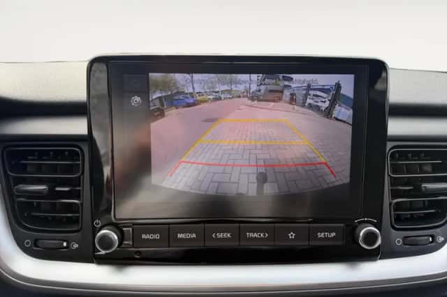 Kia Stonic (2022) thumbnail 17