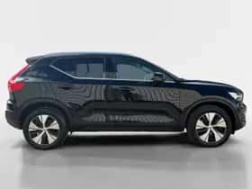 Volvo XC40 (2020) thumbnail 3