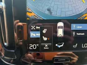 Volvo XC40 (2020) thumbnail 25