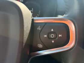 Volvo XC40 (2020) thumbnail 26