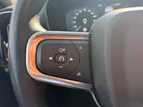 Volvo XC40 (2020) thumbnail 30
