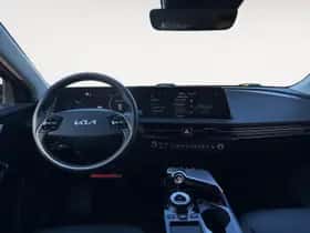 Kia EV6 (2023) thumbnail 16