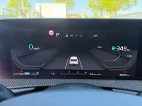 Kia EV6 (2023) thumbnail 22