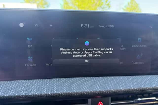 Kia EV6 (2023) thumbnail 26