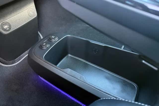 Kia EV6 (2023) thumbnail 30