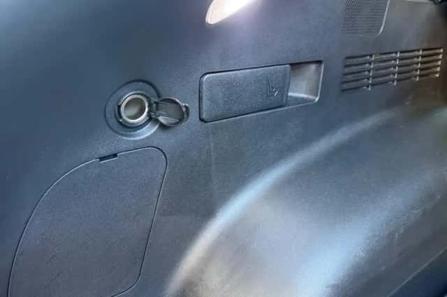 Kia EV6 (2023) thumbnail 46