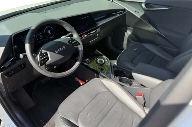 Kia Niro EV (2024) thumbnail 19