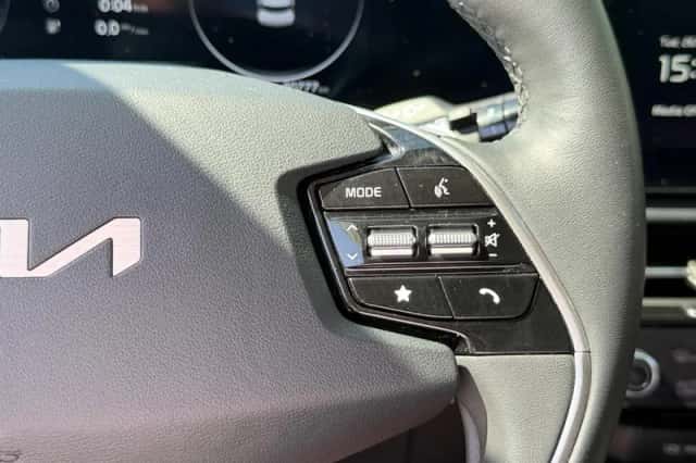 Kia Niro EV (2024) thumbnail 22