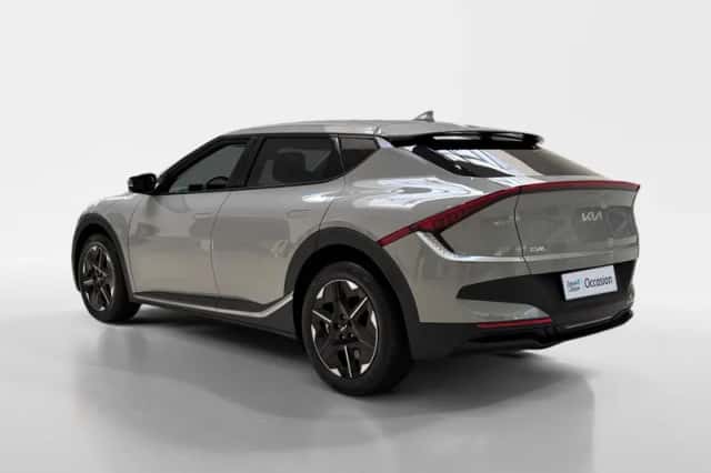 Kia EV6 (2025) thumbnail 12