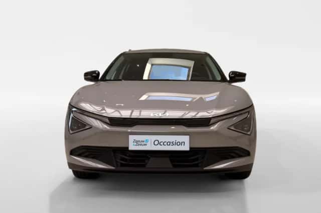Kia EV6 (2025) thumbnail 7