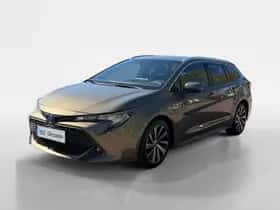 Toyota Corolla (2021) thumbnail 2