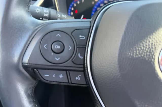 Toyota Corolla (2021) thumbnail 24