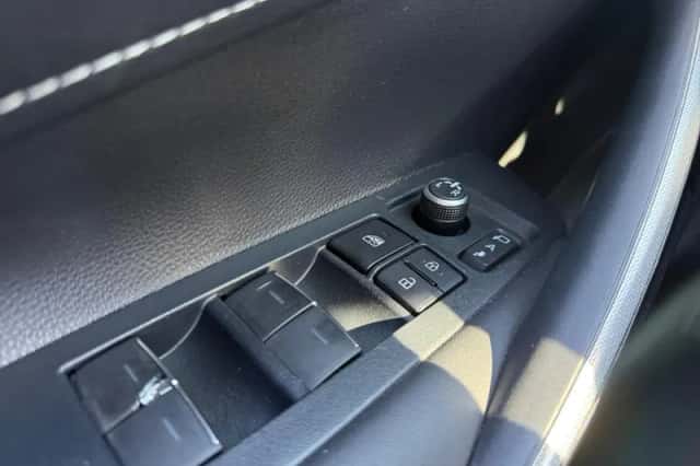 Toyota Corolla (2021) thumbnail 30