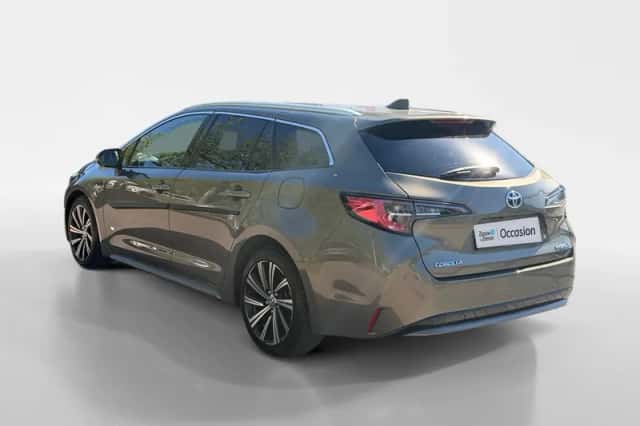 Toyota Corolla (2021) thumbnail 4