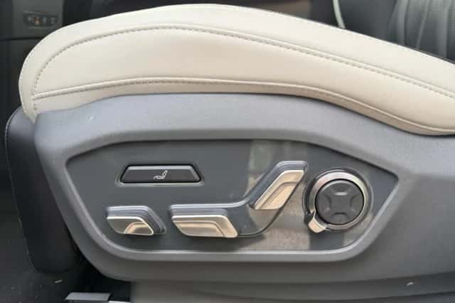Kia EV9 (2025) thumbnail 16