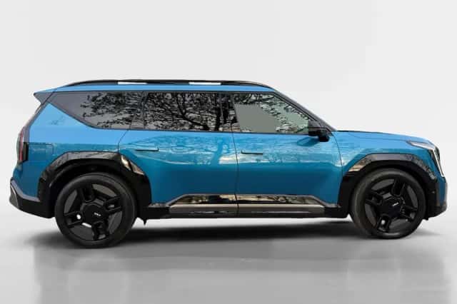 Kia EV9 (2025) thumbnail 4