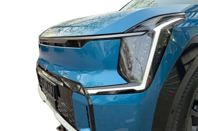 Kia EV9 (2025) thumbnail 8