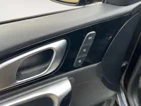 Kia Ceed (2019) thumbnail 12