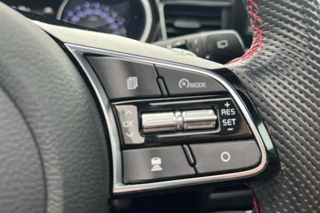 Kia Ceed (2019) thumbnail 18