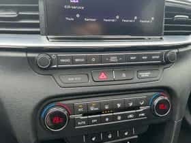 Kia Ceed (2019) thumbnail 24