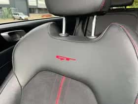 Kia Ceed (2019) thumbnail 40