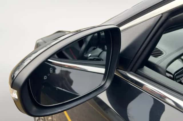 Kia Ceed (2019) thumbnail 9