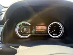 Kia Niro (2018) thumbnail 13