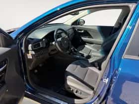 Kia Niro (2018) thumbnail 20