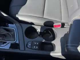 Kia Niro (2018) thumbnail 31